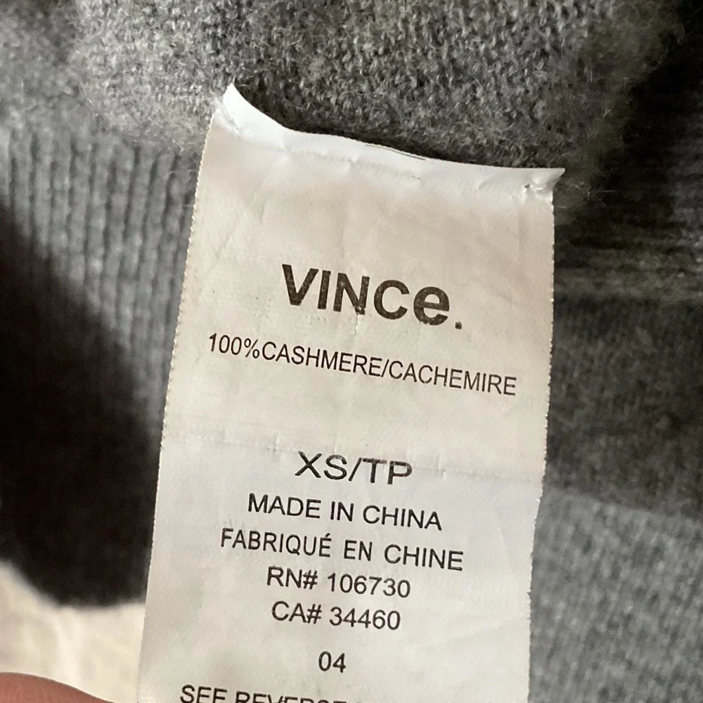 Vince V Neck boyfriend cashmere Cardigan, Grey, XS - Picture 8 of 8